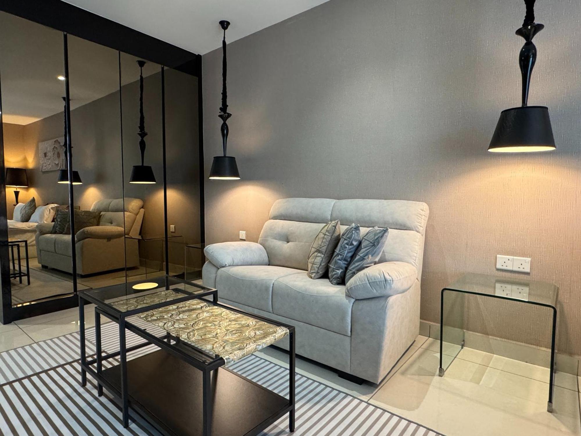 Apartemen Jb Shopping Mall
